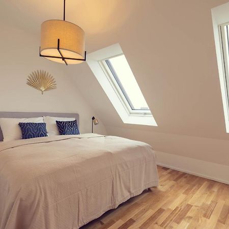 The 77 Anna Apartment Виена Екстериор снимка